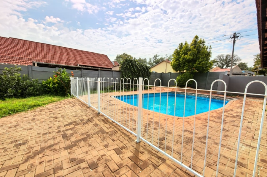 4 Bedroom Property for Sale in Sasolburg Ext 10 Free State